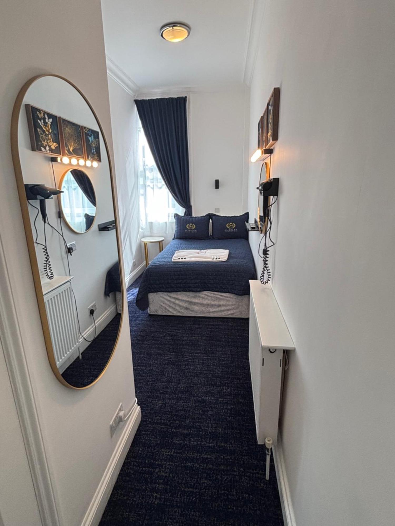Jubilee Victoria 3* London